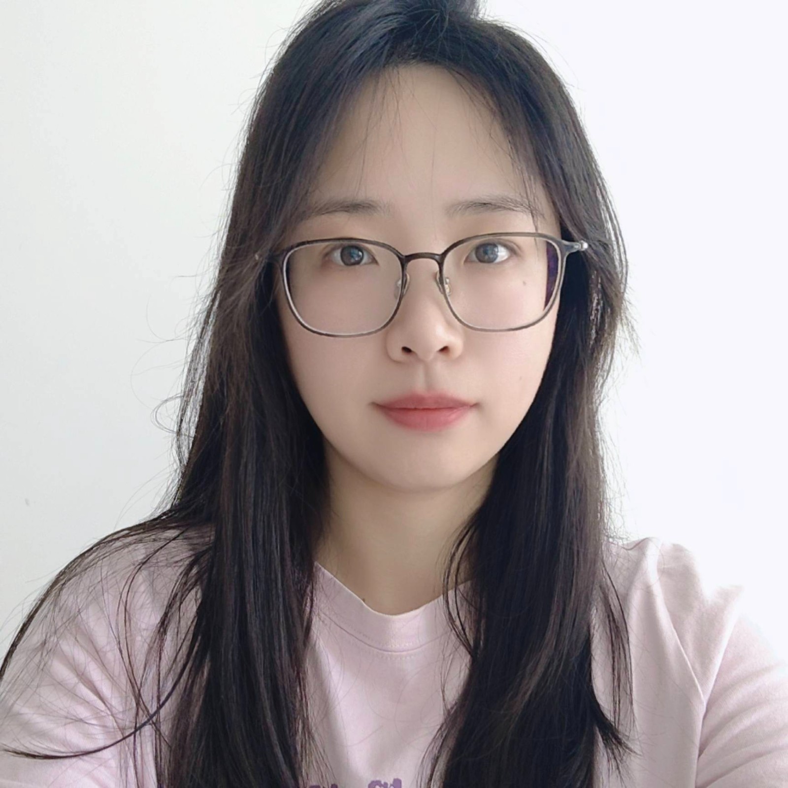 馮女士頭像